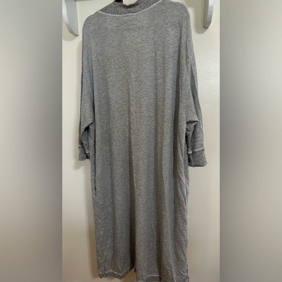 NEW. THE GREAT. Robe - Picture 4 of 5